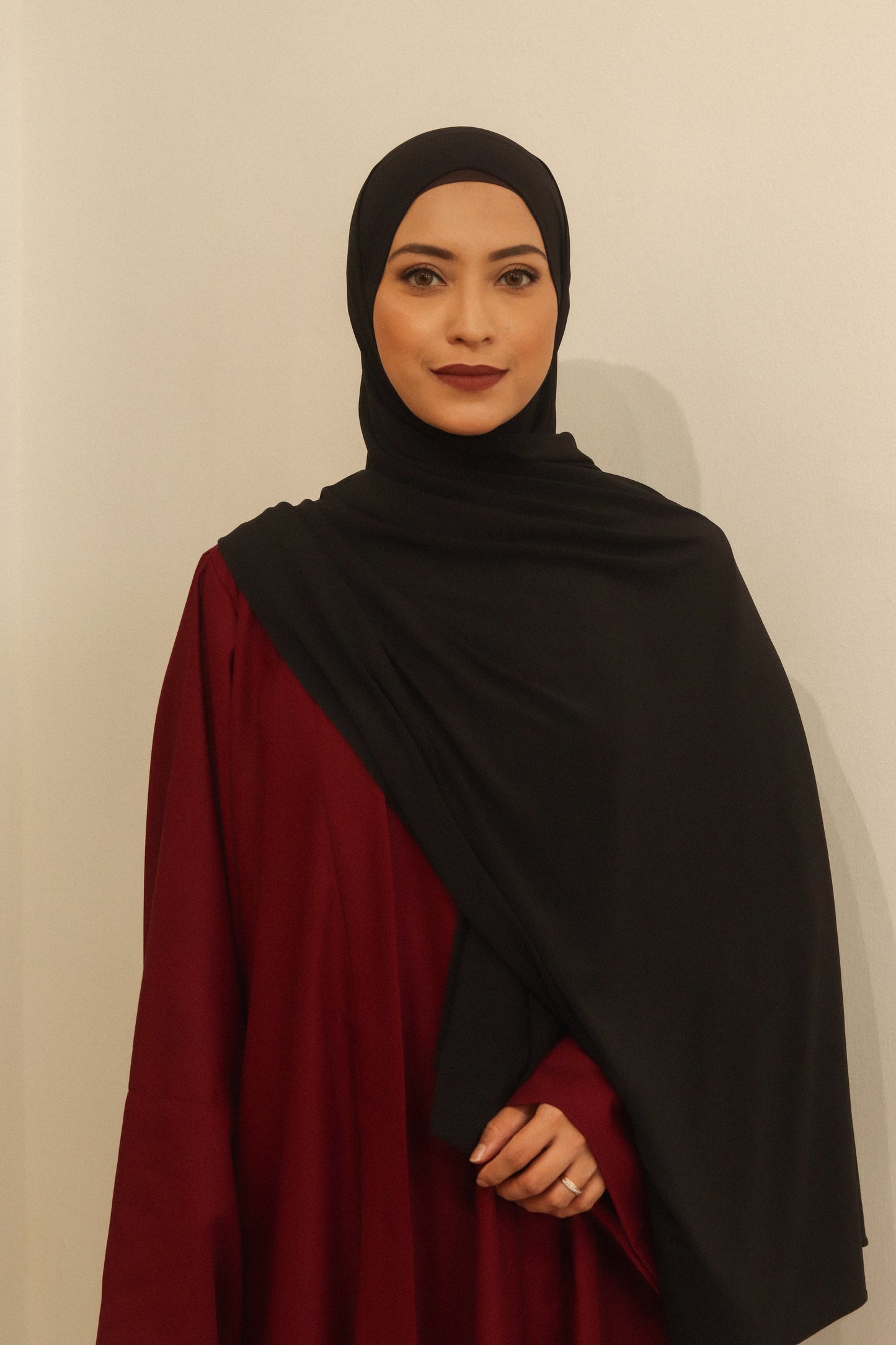 Premium Jersey Shawl in Onyx