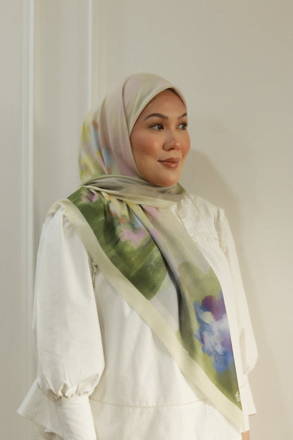 Garden Reverie in Giverny (Pre-Order)